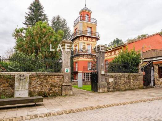 Villa zum Kauf 1.300.000 € 10 Zimmer 617 m² 1.230 m² Grundstück Lierganes 39722