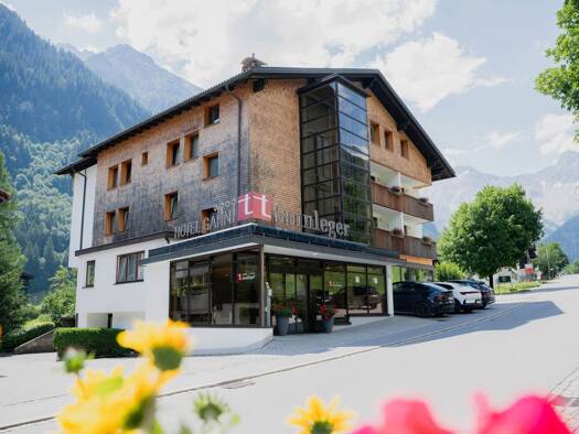 Hotel zum Kauf 1 Zimmer 1.055 m² Grundstück Brand 6708