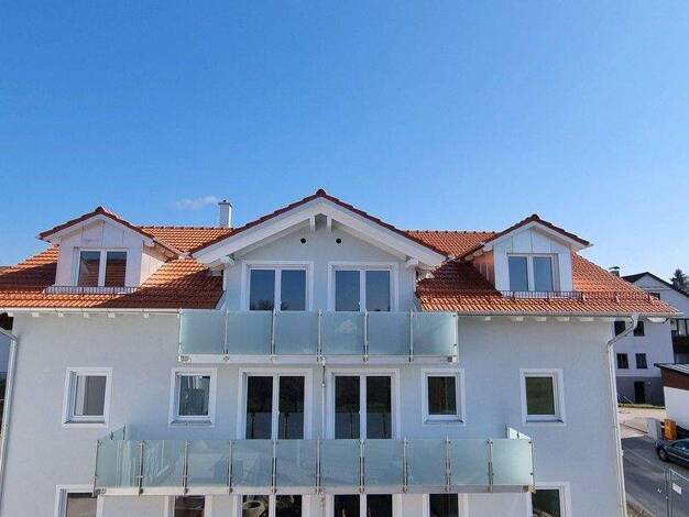 Terrassenwohnung zur Miete - Erstbezug 1.500 € 3 Zimmer 77,3 m² EG frei ab 01.06.2026 Brandstr. 1 Grafing 85567