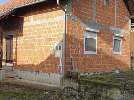 Einfamilienhaus zum Kauf 35.000 € 2 Zimmer 50 m² Dubovac, Gornji Bogićevci Gornji Bogićevci 35429