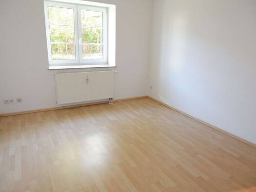 Wohnung zur Miete 220 € 2 Zimmer 36,2 m² frei ab 01.11.2026 Heimgarten 124 Gablenz Gablenz 09127