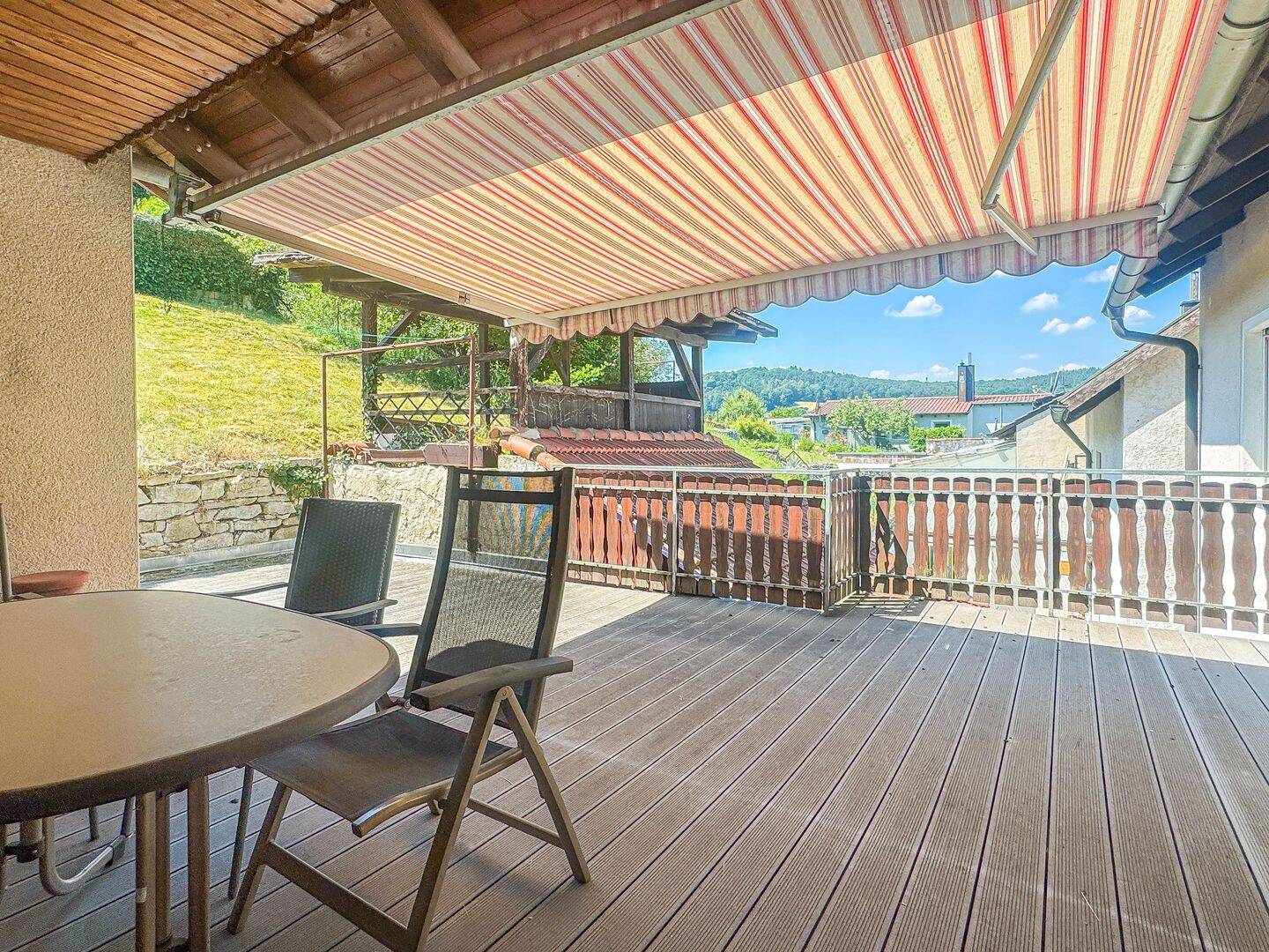Einfamilienhaus zum Kauf - Ansicht 2