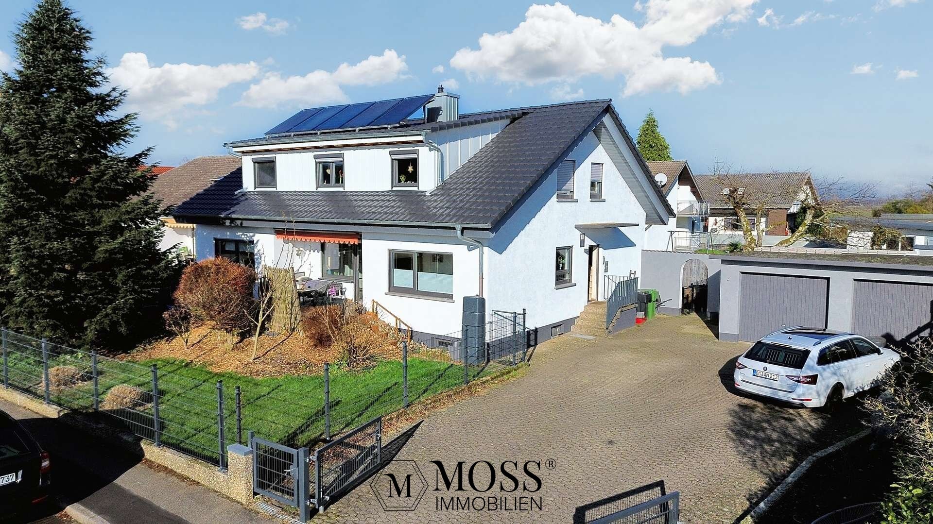 Mehrfamilienhaus zum Kauf 679.500 € 7,5 Zimmer 205 m²<br/>Wohnfläche 675 m²<br/>Grundstück Appenweier Appenweier 77767