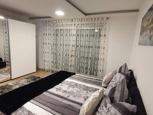 Wohnung zur Miete Wohnen auf Zeit 4.202 € 2 Zimmer 95 m² frei ab sofort Linz 4050