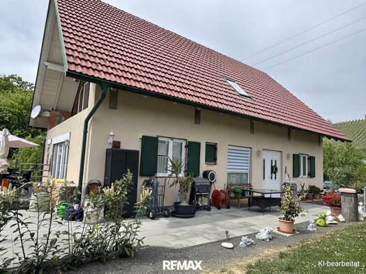 Einfamilienhaus zum Kauf 318.000 € 5,5 Zimmer 193 m² 1.500 m² Grundstück Klöch 8493