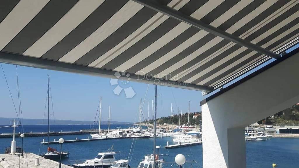 Ladenfläche zum Kauf 7 Zimmer Novi Vinodolski