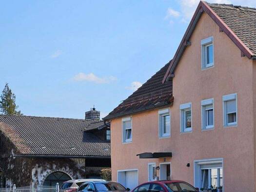 Einfamilienhaus zum Kauf 198.000 € 5 Zimmer 158 m² 356 m² Grundstück Pleinting Vilshofen an der Donau 94474