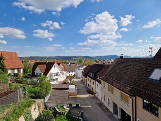 Wohnung zur Miete 695 € 3,5 Zimmer 70 m² Geschoss 1/2 frei ab sofort Empfingen 72186