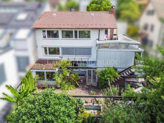 Mehrfamilienhaus zum Kauf 2.100.000 € 12 Zimmer 178,1 m² 1.748 m² Grundstück Sonnenberg Stuttgart 70597