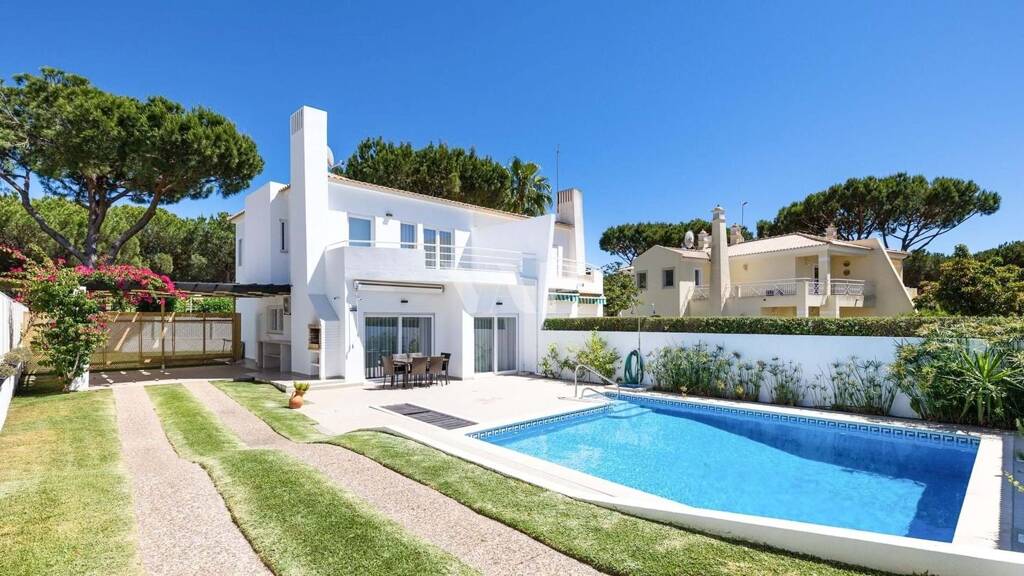 Haus zum Kauf 960.000 € 112 m² 750 m² Grundstück Vilamoura 8125-410