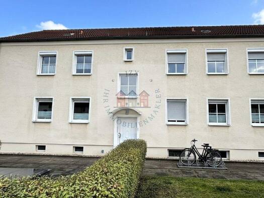 Wohnung zum Kauf 88.000 € 3 Zimmer 64 m² frei ab sofort Leuna 06237