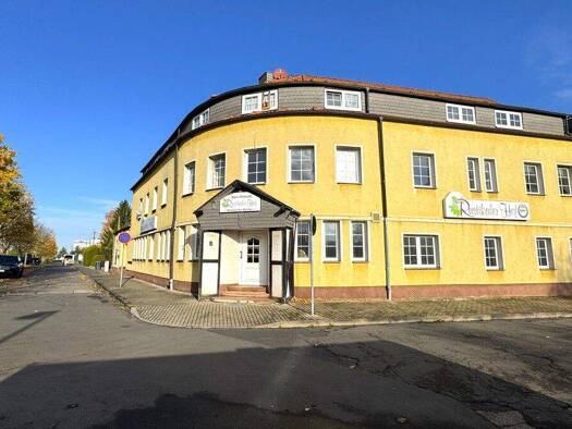 Wohnanlage zum Kauf als Kapitalanlage geeignet 89.000 € 19 Zimmer 389 m² 600 m² Grundstück Greppin 06803