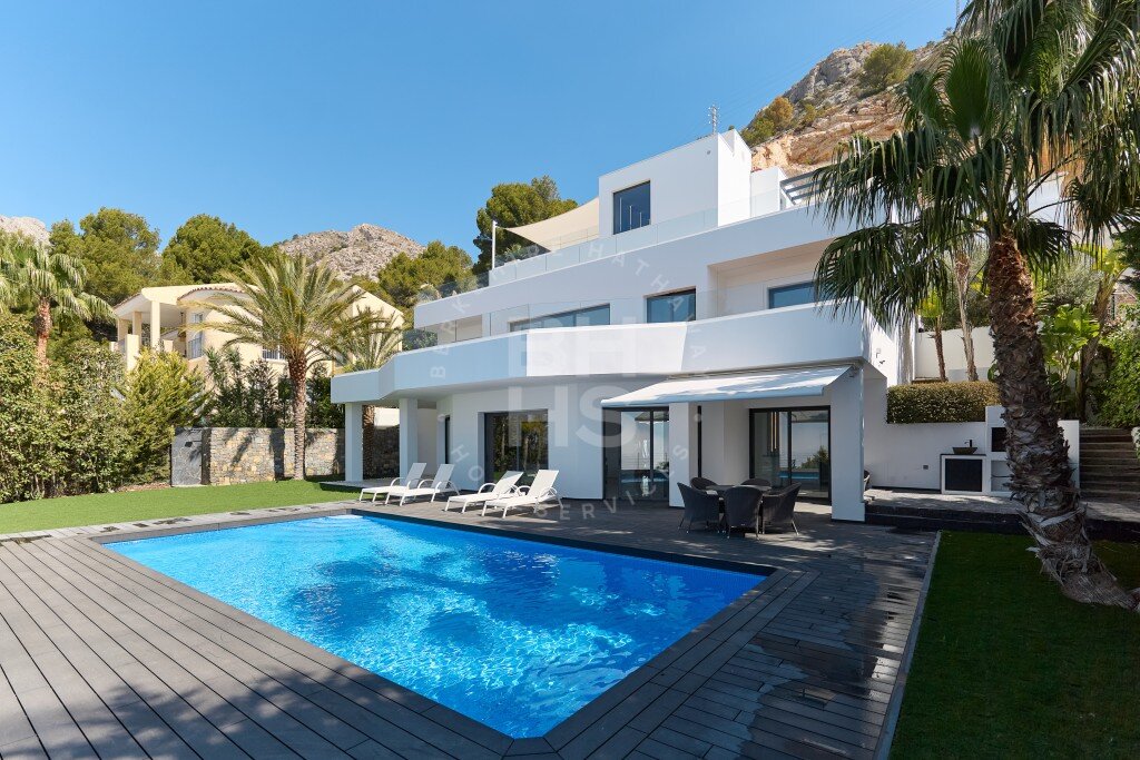 Villa zum Kauf 2.180.000 € 380 m²<br/>Wohnfläche 913 m²<br/>Grundstück Altea Hills 03590