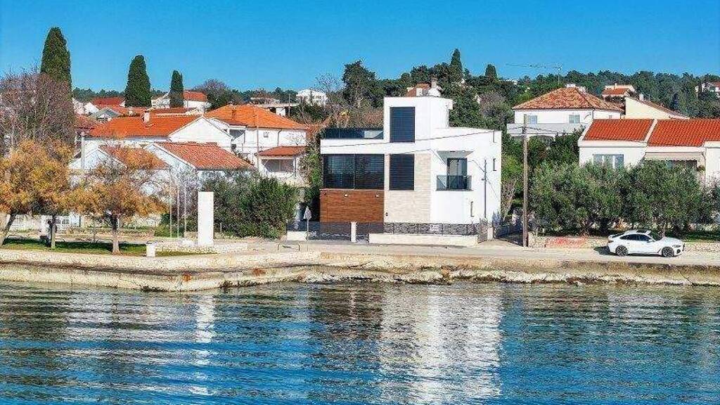 Haus zum Kauf 999.000 € 4 Zimmer 152 m² Diklo - Puntamika