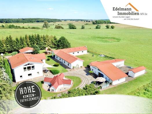 Einfamilienhaus zum Kauf 1.099.950 € 13 Zimmer 3.706 m² Grundstück Volkenshagen Klein Kussewitz 18182