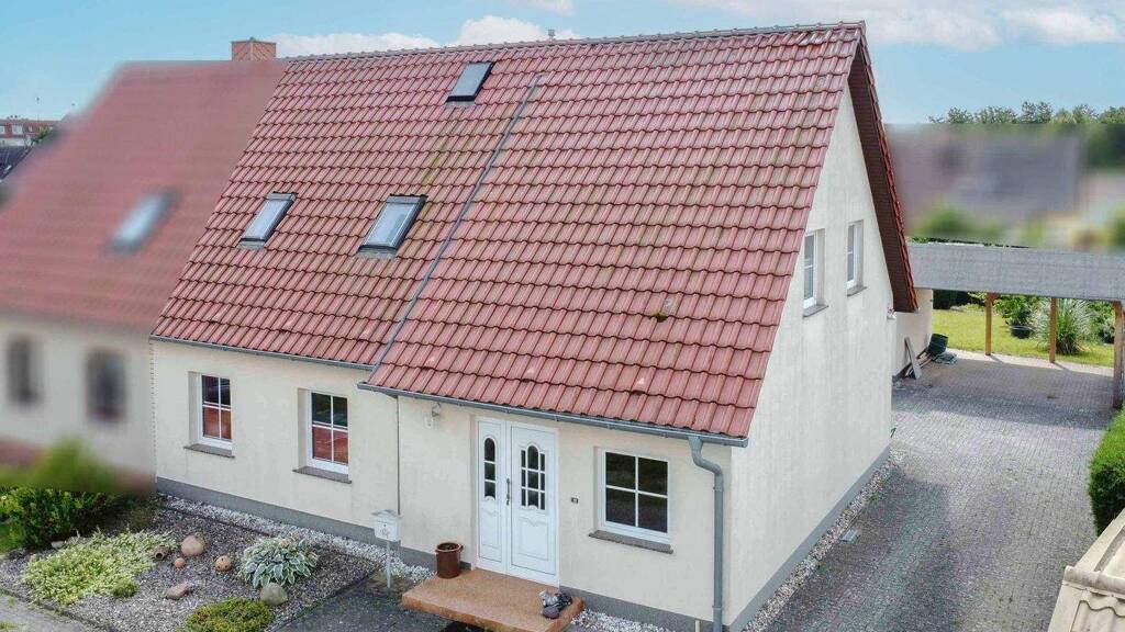 Doppelhaushälfte zum Kauf 259.000 € 4 Zimmer 114,1 m² 471,1 m² Grundstück Tribsees 18465