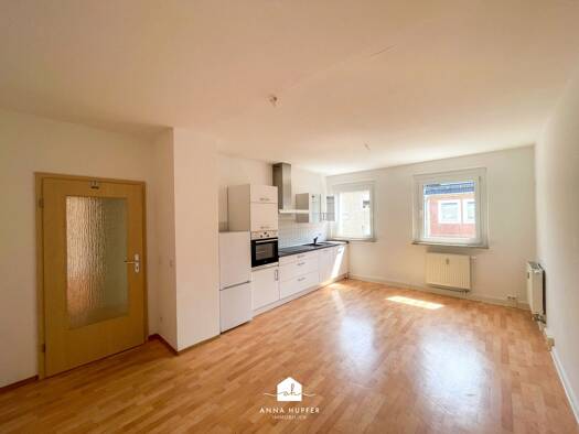 Wohnung zur Miete 450 € 2 Zimmer 53 m² 3. Geschoss frei ab sofort Schuhgasse 5 Innenstadt Gera 07545