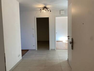 Wohnung zum Kauf 299.000 € 3 Zimmer 88 m² EG Neufahrn Neufahrn in Niederbayern 84088