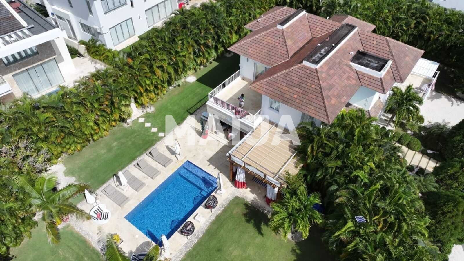 Einfamilienhaus zum Kauf 1.076.581 € 6 Zimmer 400 m²<br/>Wohnfläche 2.000 m²<br/>Grundstück Punta Cana Village House Punta Cana 23301