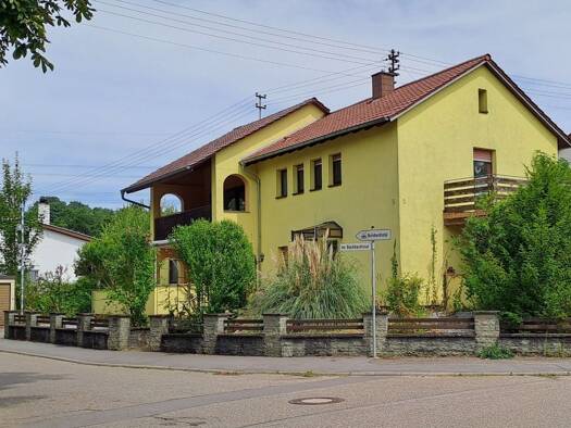 Einfamilienhaus zum Kauf 399.000 € 7 Zimmer 166 m² 638 m² Grundstück Sinsheim 74889