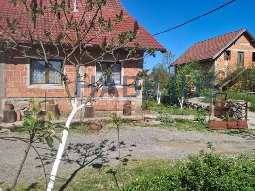 Haus zum Kauf 190.000 € 4 Zimmer 150 m² Lovinac
