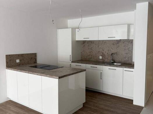 Wohnung zur Miete 1.149 € 2 Zimmer 71,8 m² 1. Geschoss frei ab 01.04.2026 Südstadt Fürth 90763