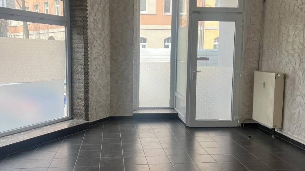 Bürofläche zur Miete provisionsfrei 399 € 4 Zimmer 82 m² Bürofläche teilbar ab 82 m² Döbeln 04720