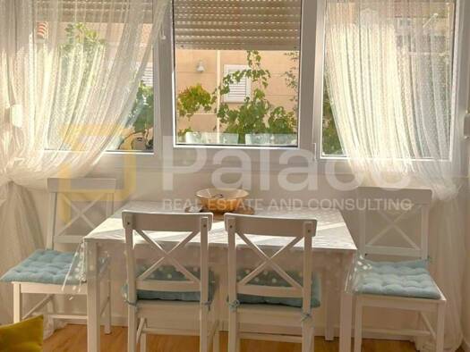 Studio zur Miete 450 € 1 Zimmer 25 m² Vodice