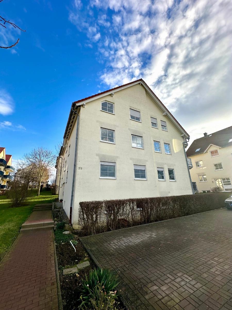 Wohnung zur Miete 360 € 1 Zimmer 38 m²<br/>Wohnfläche 01.01.2025<br/>Verfügbarkeit Am Brachberg 29 Ulla Grammetal OT Ulla 99428