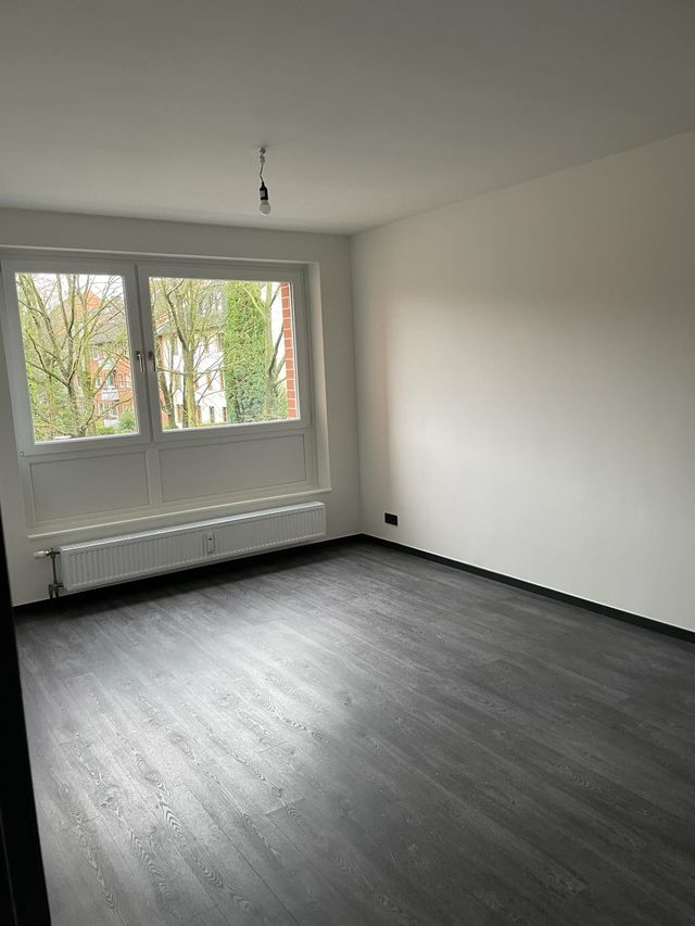 Wohnung zum Kauf 320.000 € 2 Zimmer 58,6 m²<br/>Wohnfläche 1.<br/>Geschoss ab sofort<br/>Verfügbarkeit Friedrich-Ebert-Damm Wandsbek Hamburg 22047