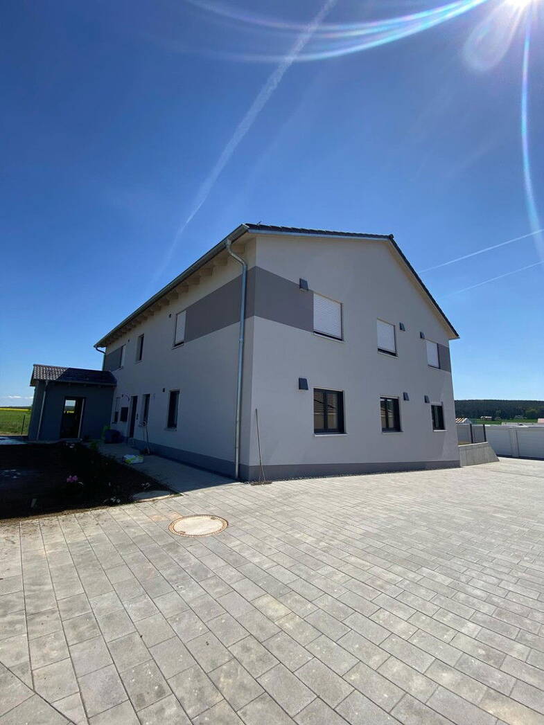 Wohnung zur Miete - Neubau 1.100 € 3 Zimmer 80 m² 1. Geschoss Fronberg Schwandorf 92431