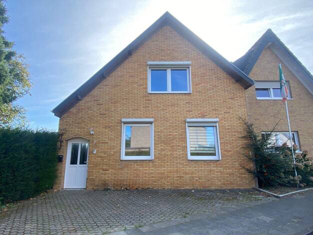 Einfamilienhaus zum Kauf 400.000 € 5 Zimmer 131,8 m² 416 m² Grundstück Hemmerden Grevenbroich 41516