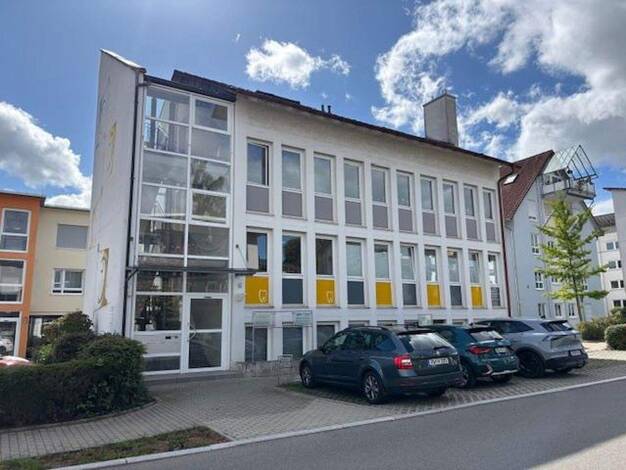 Gewerbeobjekt zum Kauf provisionsfrei als Kapitalanlage geeignet 790.000 € 330 m² 456 m² Grundstück Zimmern 78658