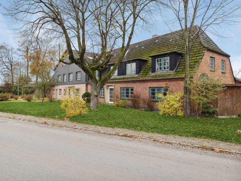 Bauernhaus zum Kauf 799.000 € 37 Zimmer 1.804 m² 13.916 m² Grundstück Sillerup Lindewitt 24969