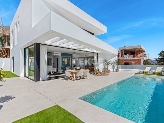 Einfamilienhaus zum Kauf 725.000 € 5 Zimmer 165 m² 385 m² Grundstück Alicante 03520