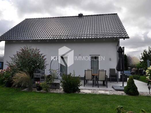 Einfamilienhaus zum Kauf 395.000 € 4 Zimmer 131 m² 626 m² Grundstück Zedtlitz Borna 04552