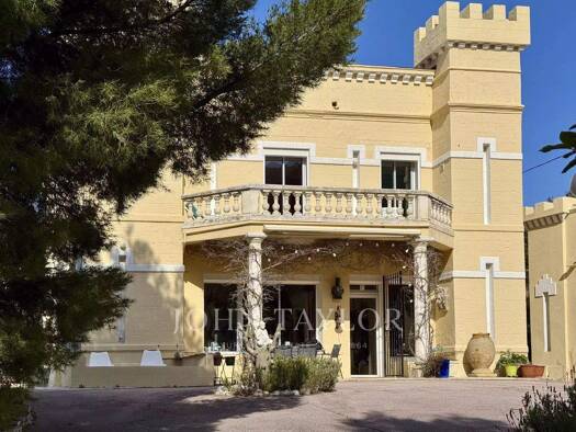 Schloss zum Kauf 2.480.000 € 10 Zimmer 375 m² 14.000 m² Grundstück La Panouse Marseille 9ème arrondissement 13009