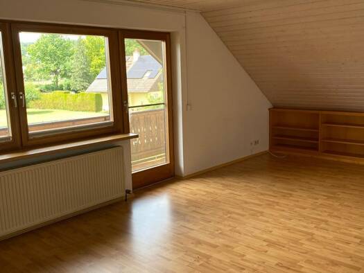 Wohnung zur Miete 1.090 € 3,5 Zimmer 118 m² Geschoss 1/1 frei ab 01.09.2025 Jestetten Jestetten 79798