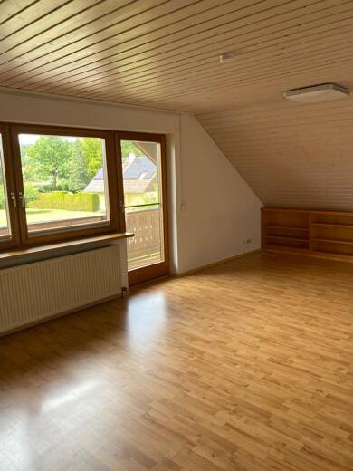 Wohnung zur Miete 1.090 € 3,5 Zimmer 118 m² Geschoss 1/1 frei ab 01.09.2025 Jestetten Jestetten 79798