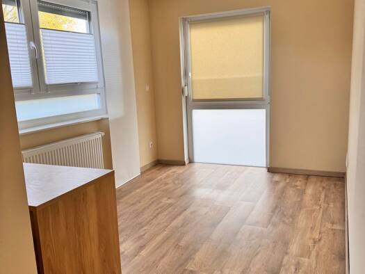 Wohnung zur Miete 850 € 2 Zimmer 53 m² Geschoss 1/2 frei ab 01.11.2026 Erlangen-Ost Erlangen 91052