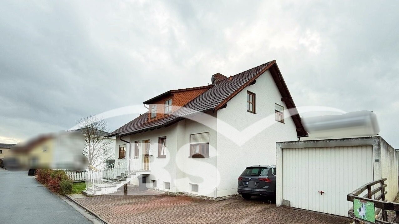 Mehrfamilienhaus zum Kauf 369.000 € 8 Zimmer 245 m²<br/>Wohnfläche 515 m²<br/>Grundstück 01.03.2025<br/>Verfügbarkeit Michelau Michelau 96247