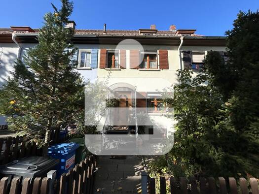Reihenmittelhaus zum Kauf 540.000 € 5 Zimmer 100 m² 130 m² Grundstück Erlangen-Ost Erlangen 91052