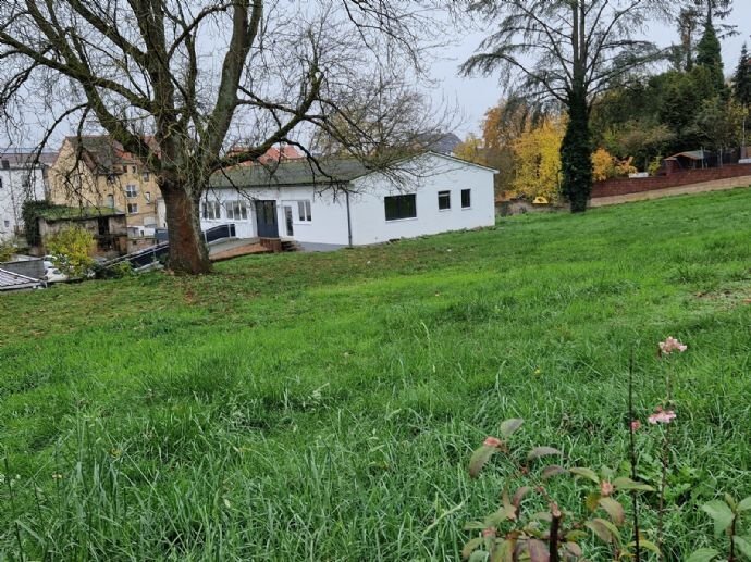 Haus zum Kauf 700.000 € 9 Zimmer 136 m²<br/>Wohnfläche 3.100 m²<br/>Grundstück Luisenthal Völklingen 66333