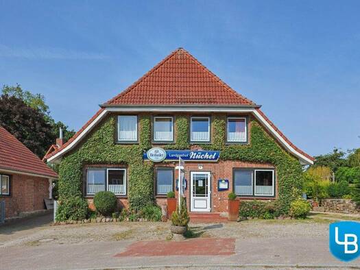 Hotel zum Kauf 498.000 € 8 Zimmer 1.427 m² Grundstück Nüchel Malente / Nüchel 23714