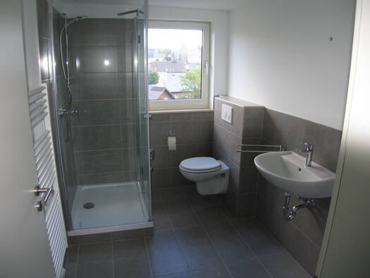 Wohnung zur Miete 549 € 2,5 Zimmer 71 m² Geschoss 1/2 frei ab sofort Hochsauerlandstraße 2 Usseln Willingen (Upland) 34508