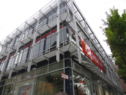 Bürogebäude zur Miete 4 Zimmer 134 m² Bürofläche Innenstadt Halle (Saale) 06108