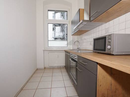 Wohnung zur Miete 515 € 3 Zimmer 102,6 m² 1. Geschoss Äußere Plauensche Straße 19 Innenstadt Zwickau 08056
