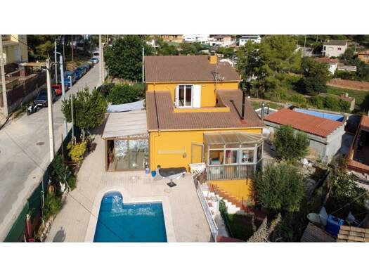 Villa zum Kauf 440.000 € 5 Zimmer 299 m² 537 m² Grundstück Canyelles 08811