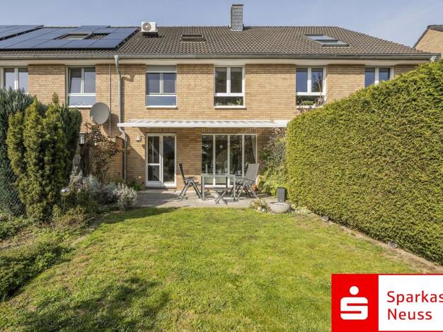 Reihenmittelhaus zum Kauf 495.000 € 5 Zimmer 125 m² 220 m² Grundstück Rosellen Neuss 41470