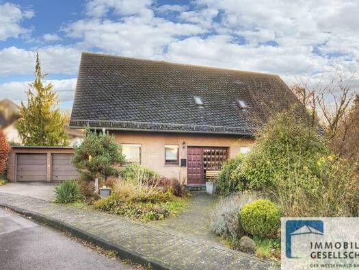 Mehrfamilienhaus zum Kauf 319.000 € 9 Zimmer 220 m² 761 m² Grundstück Wissen 57537